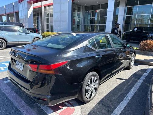 2021 Nissan Altima S FWD