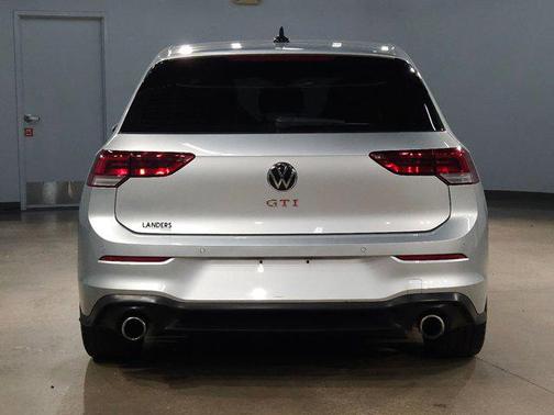 2023 Volkswagen Golf GTI 2.0T SE DSG
