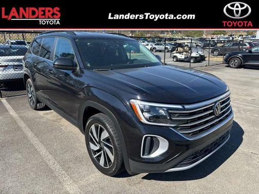 2024 Volkswagen Atlas 2.0T SE w/Technology 4MOTION