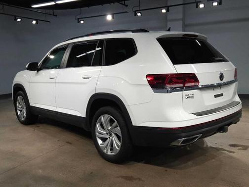 2022 Volkswagen Atlas 3.6L SE w/Technology