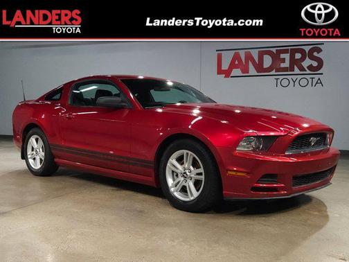 2013 Ford Mustang V6