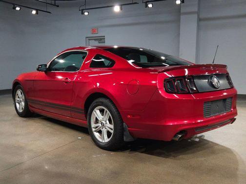 2013 Ford Mustang V6
