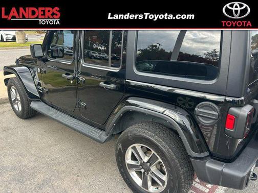 2022 Jeep Wrangler Unlimited Sahara