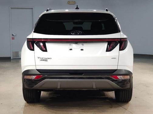 Quartz White 2022 Hyundai TUCSON Limited