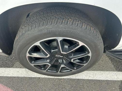 2023 Chevrolet Tahoe 4WD RST