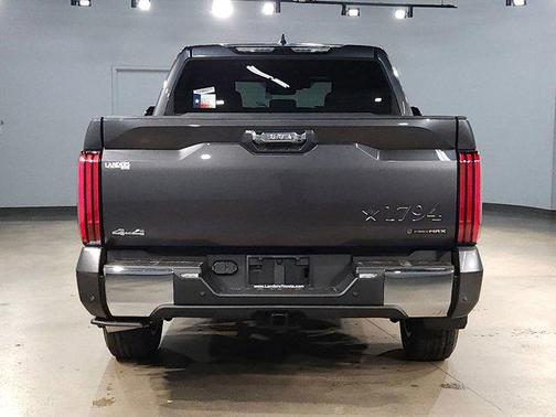 2025 Toyota Tundra Hybrid 1794 Edition