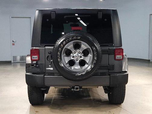 2018 Jeep Wrangler JK Unlimited Sahara