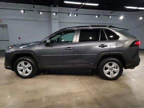 2020 Toyota RAV4 Hybrid LE