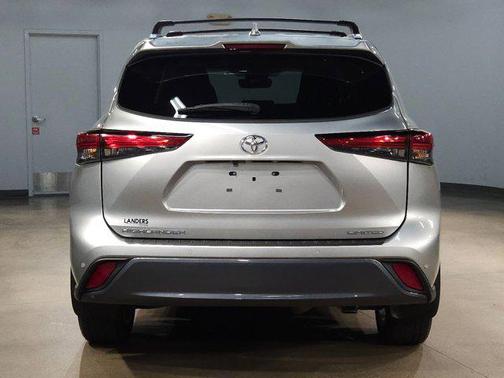 2023 Toyota Highlander Limited