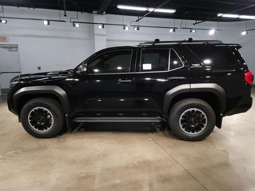 2025 Toyota 4Runner TRD Off Road Premium