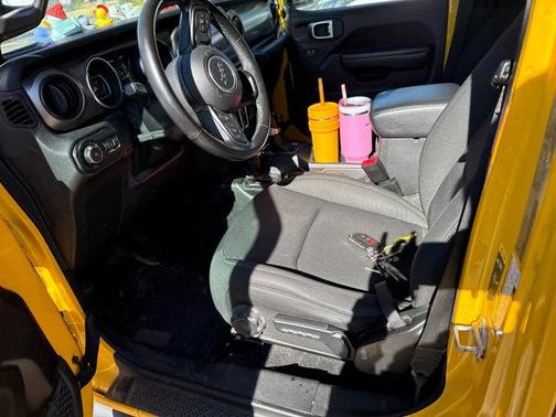 2020 Jeep Wrangler Unlimited Willys 4x4