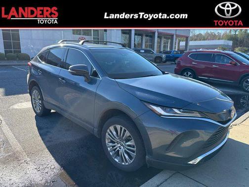 2024 Toyota Venza XLE