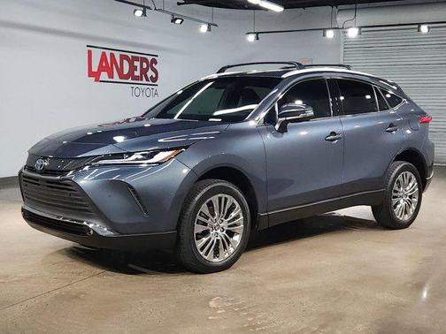 2024 Toyota Venza XLE