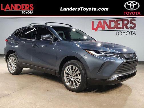 2024 Toyota Venza XLE