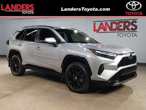 2023 Toyota RAV4 Hybrid SE
