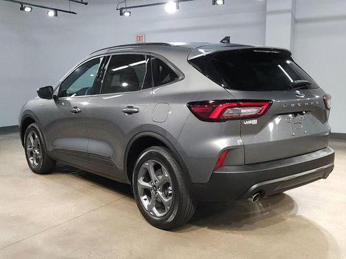 Carbonized Gray Metallic 2025 Ford Escape ST-Line