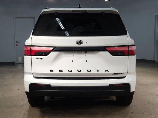 2025 Toyota Sequoia SR5