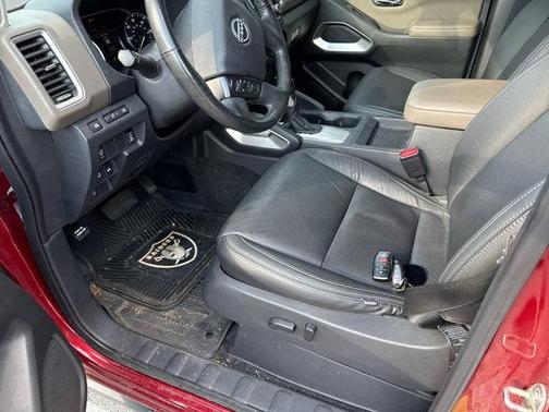2022 Nissan Frontier SV