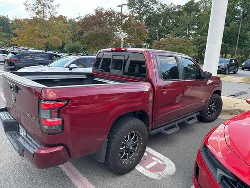 2022 Nissan Frontier SV