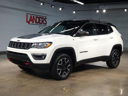 White Clearcoat 2019 Jeep Compass Trailhawk
