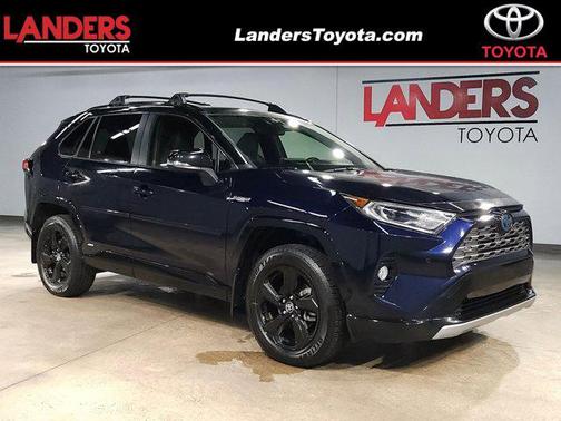 2021 Toyota RAV4 Hybrid SE