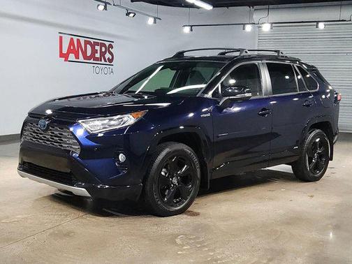 2021 Toyota RAV4 Hybrid SE