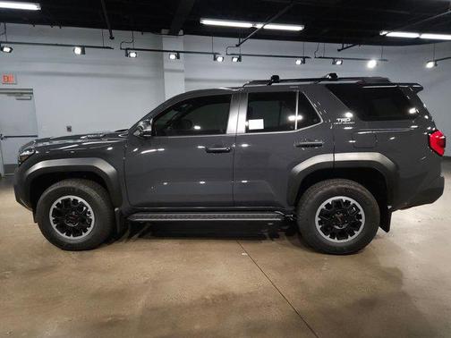 2025 Toyota 4Runner TRD Off Road