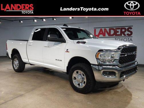 2022 RAM 2500 Big Horn Crew Cab 4x4 6'4' Box
