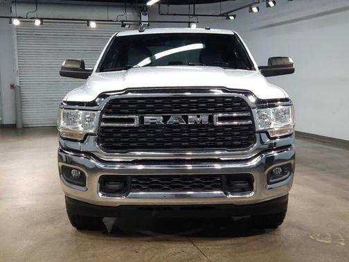 2022 RAM 2500 Big Horn Crew Cab 4x4 6'4' Box