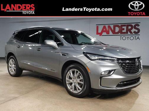 2023 Buick Enclave Premium AWD