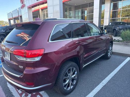 2021 Jeep Grand Cherokee Summit