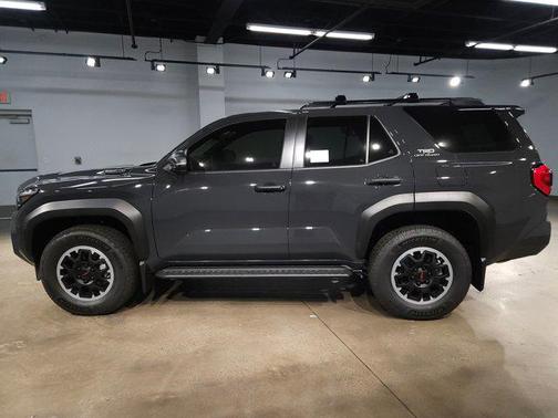 2025 Toyota 4Runner TRD Off Road