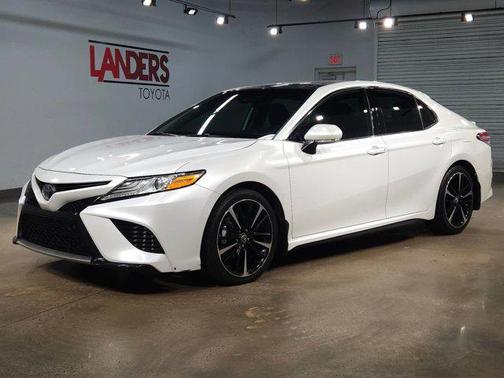 2020 Toyota Camry XSE