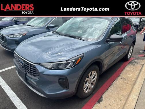 Vapor Blue Metallic 2024 Ford Escape Active