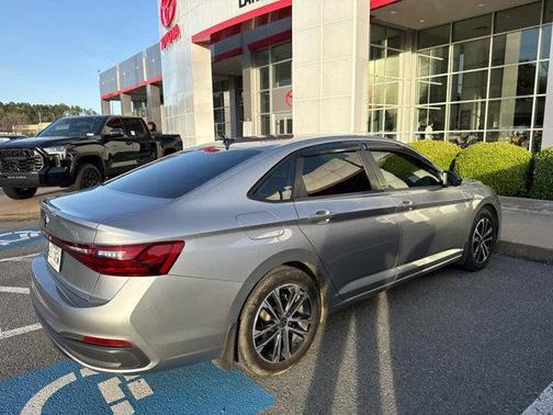 2025 Volkswagen Jetta 1.5T Sport