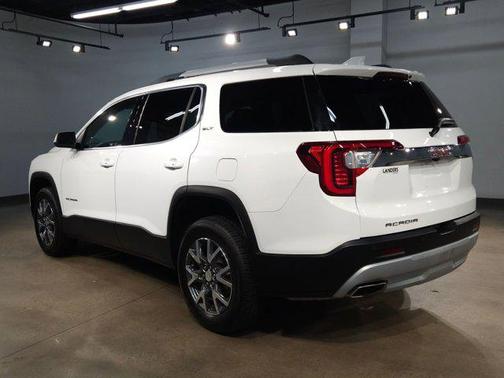 2023 GMC Acadia FWD SLT