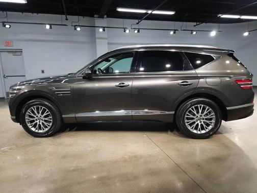 2024 Genesis GV80 2.5T