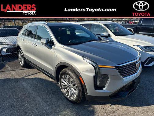 2024 Cadillac XT4 Premium Luxury