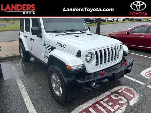 Bright White Clearcoat 2020 Jeep Wrangler Unlimited Sahara