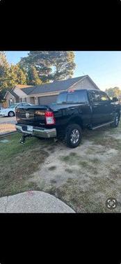 2022 RAM 2500 Tradesman Crew Cab 4x4 6'4' Box