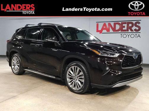2021 Toyota Highlander Hybrid Platinum