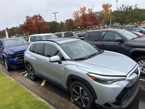 2024 Toyota Corolla Hybrid SE