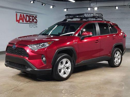 2020 Toyota RAV4 Hybrid XLE