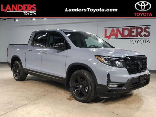 2025 Honda Ridgeline Black