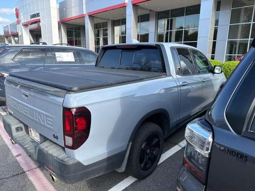 2025 Honda Ridgeline Black