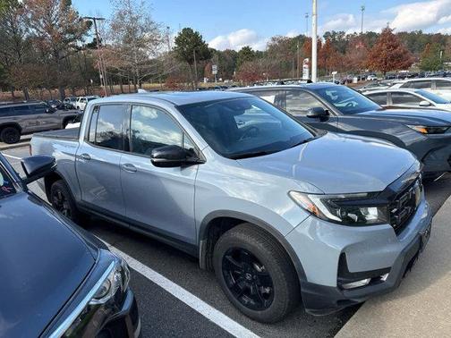 2025 Honda Ridgeline Black