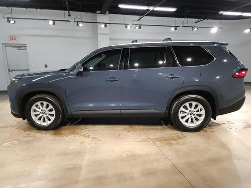 Storm Cloud 2024 Toyota Grand Highlander XLE