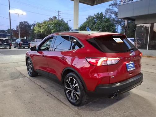 2022 Ford Escape SE