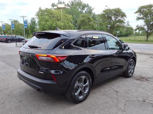 AGATE BLACK METALLIC 2025 Ford Escape ST-LINE
