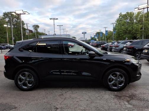 AGATE BLACK METALLIC 2025 Ford Escape ST-LINE